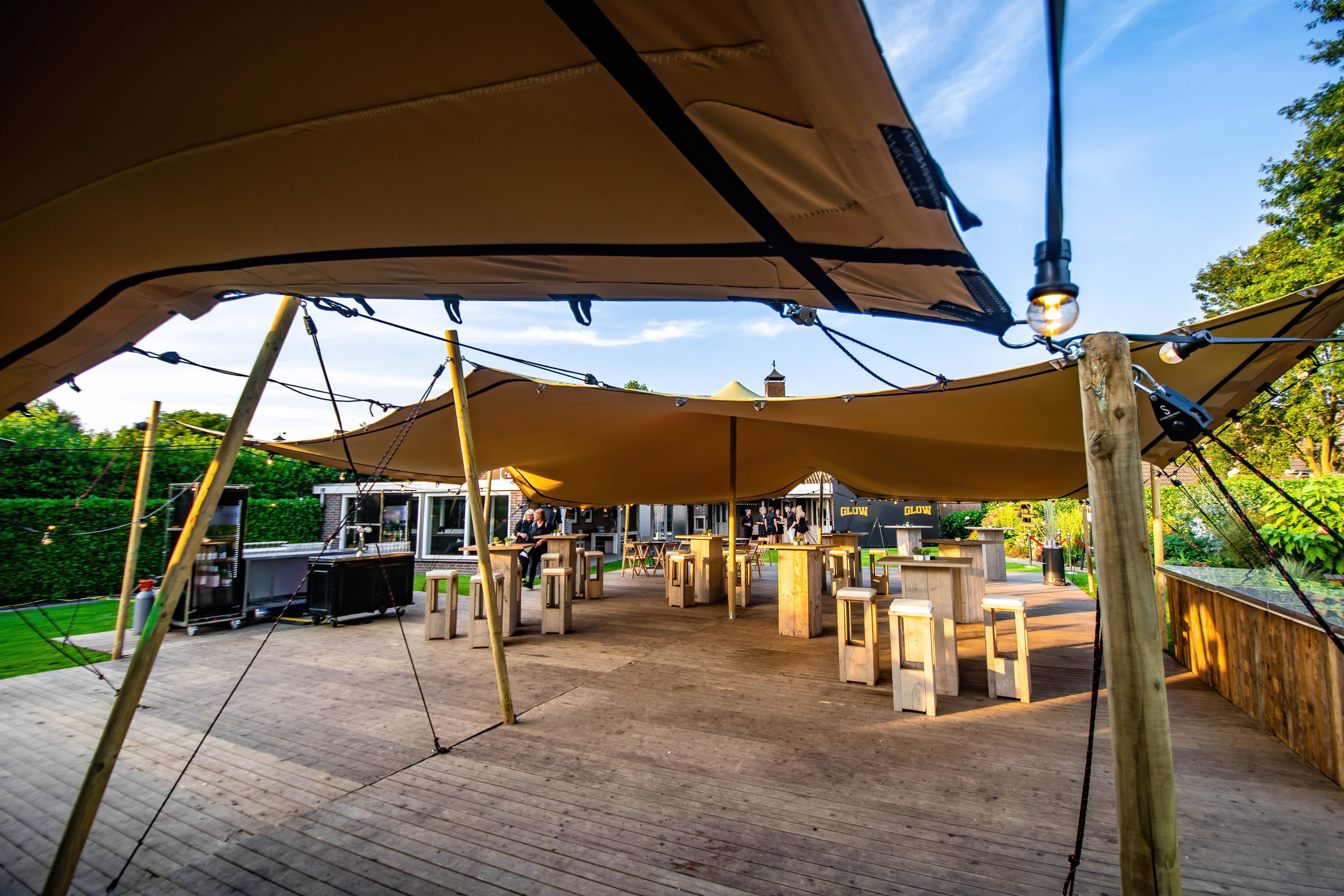 Glow Movies viert 1 miljoen abonnees met groots feest in Oirlo